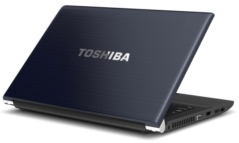 Toshiba Laptop Ekran Değişimi