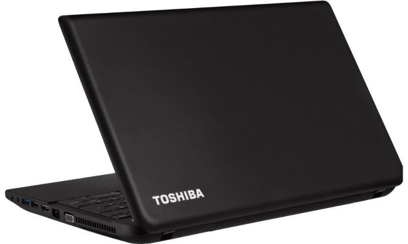 Toshiba Laptop Menteşe Değişimi